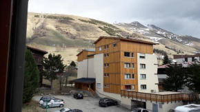 Гостиница Résidences l'Alpina Lodge, Ле Де Альп